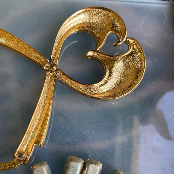 Duo of statement necklaces - Picture 4 of 10